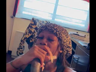 Teairra Early Morning Blowjob